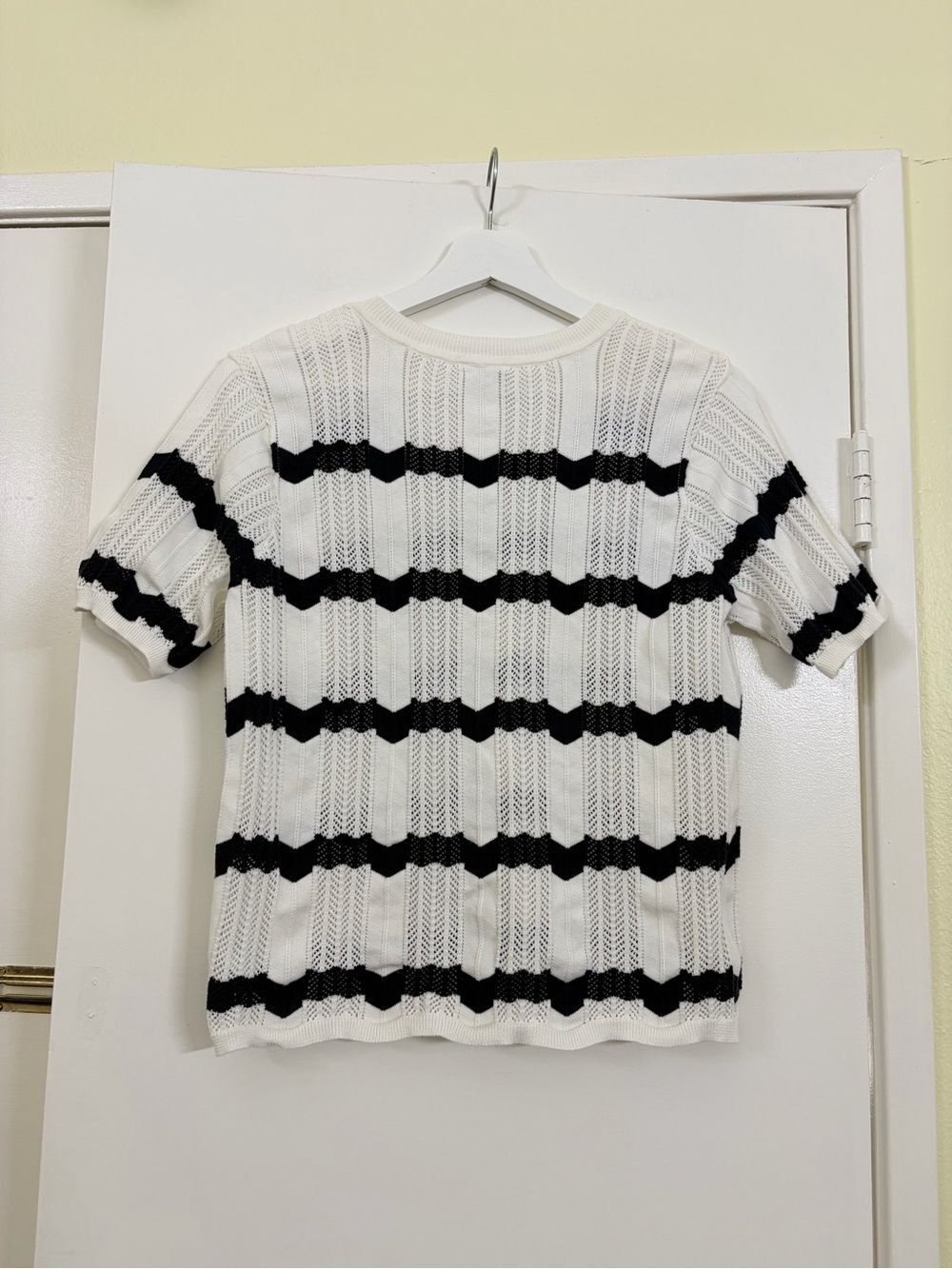 Cabi Pointelle Chevron Stripe Short Sleeve Sweater Knit Top M Coastal Nautical - Picture 5 of 7